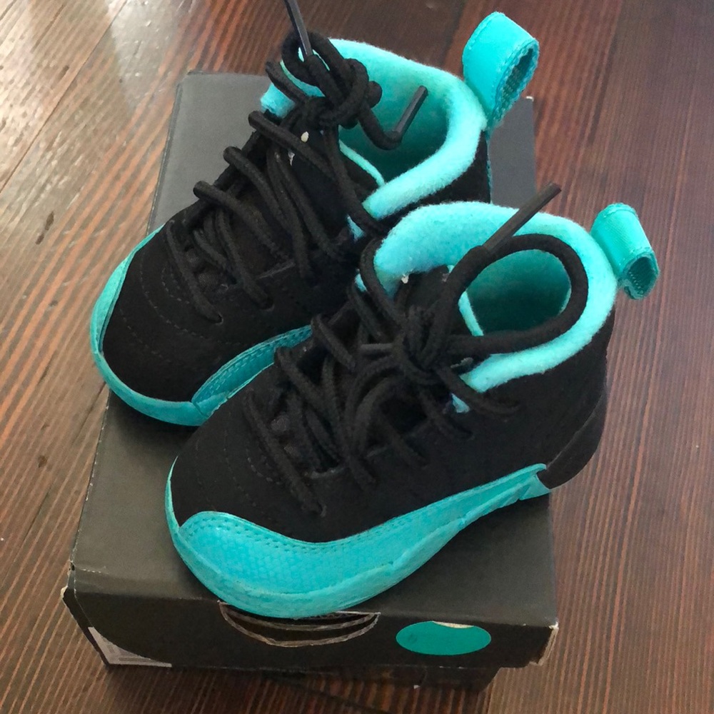 Infant Jordan 12 3c hyper jade